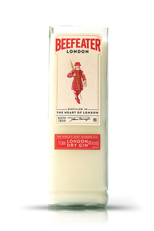 Recycled Beefeater London Dry GIN Candle