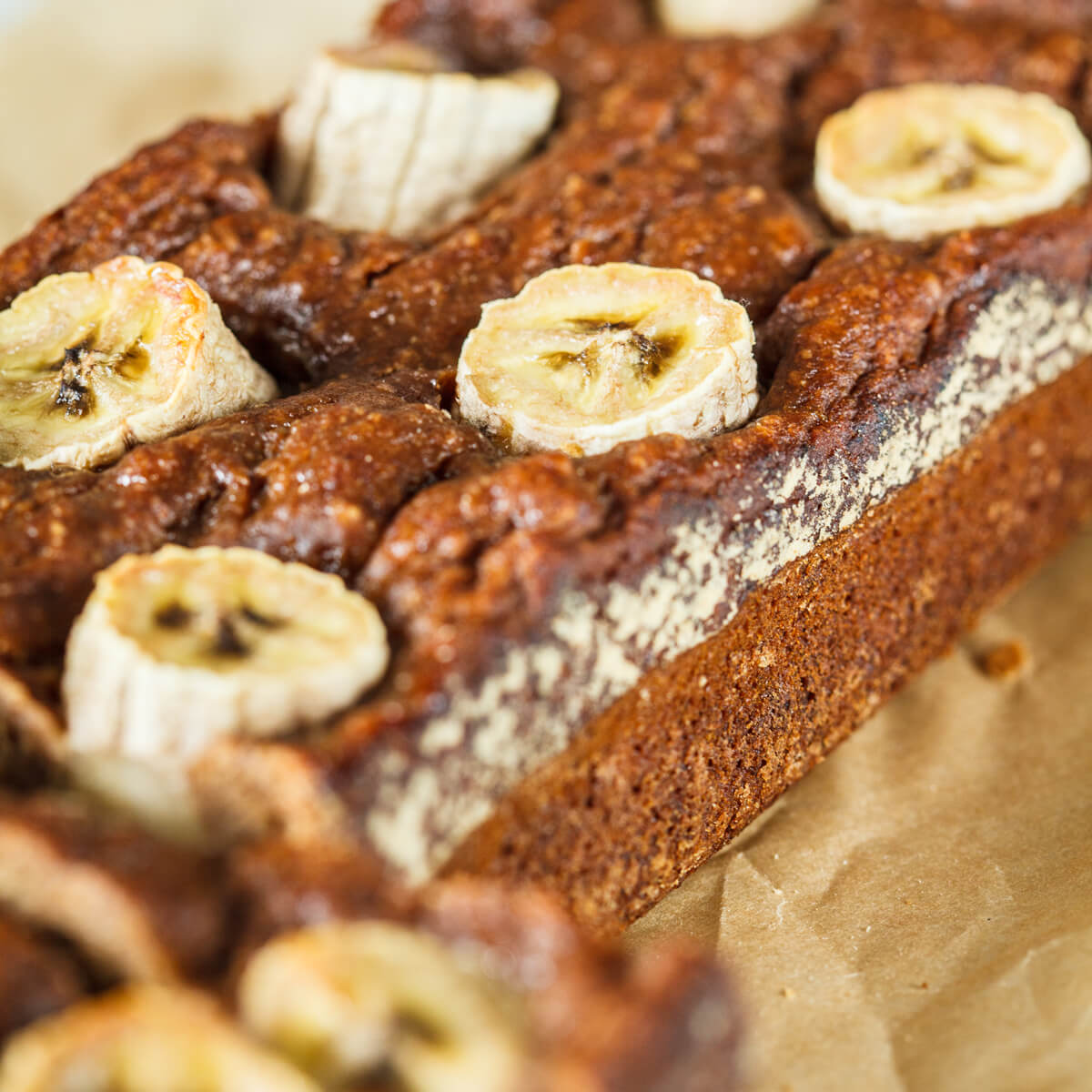 banana-nut-bread-customcandleco